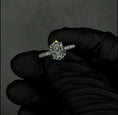 Load image into Gallery viewer, Elsa - 2.9 Carat Oval
